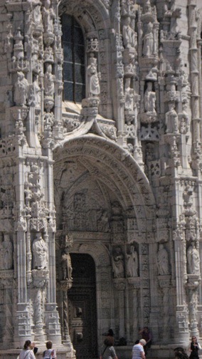 Main chapel entrance, Jerónimos Monastery