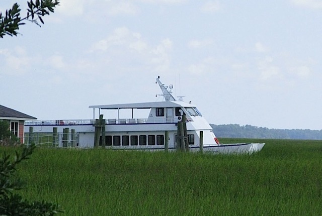 The ferry that will take us to paradise.